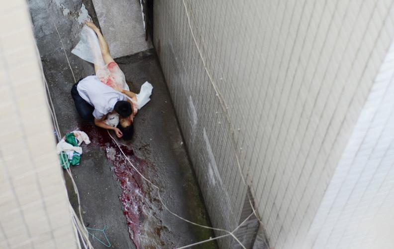 2025澳门特马开奖结果和21岁女子从30楼坠亡与21岁女子从30楼坠亡视频